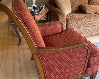 Hekman wood arm side chair with detailed back