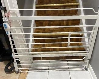 Adjustable height gate,  was $30, NOW $20