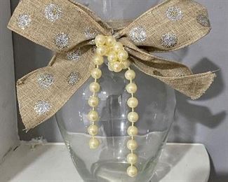 Vase with bow,  9"H,  was $5, NOW $2