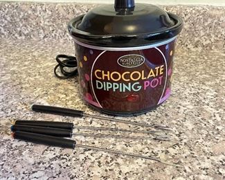 Chocolate fondue pot,  was $6, NOW $4