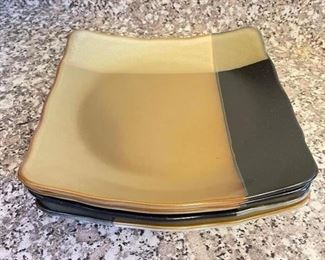 Set of 4 salad/dessert plates, was $5, NOW $3