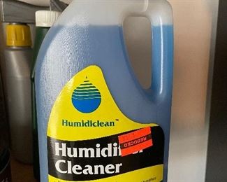 Humidifier cleaner, was $3, NOW $2