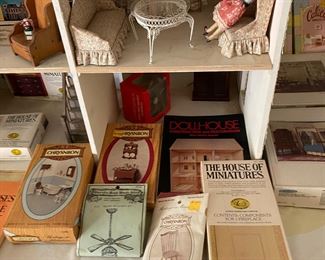 Miniature  Doll House Furniture NRFB