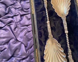 Antique Shell Silverplate Serve Ware