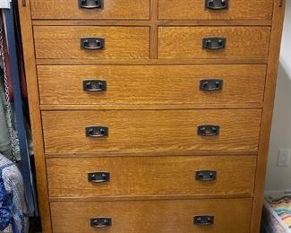 Stickley Oak Mission Arts & Crafts 8 Drawer Dresser 