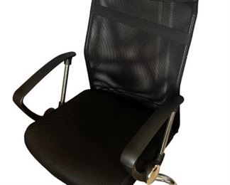 Black Adjustable Swivel Office Chair