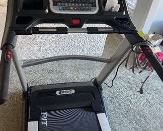 Picture 1 of 5 Spirit Treadmill