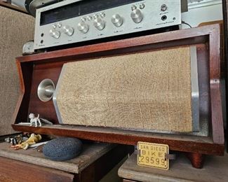 Midcentury speaker good condition