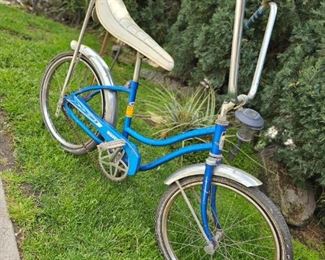 Huffy 1960's girl bike