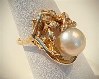 14k gold pearl ring 