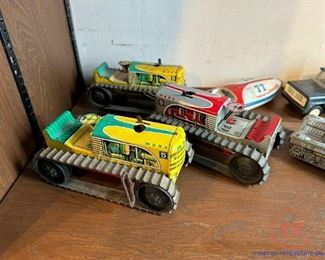 MARX 1950's Wind Up Tractors
