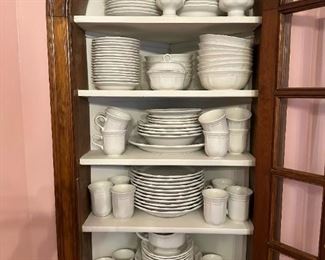 MIKASA French Countryside Stoneware Dinner Set