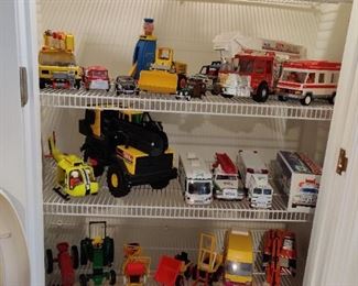 assorted vintage toys