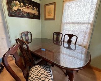 Solid wood 6-seat dining set with custom glass overlay