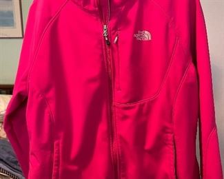 Woman’s North Face Jacket (pink)
