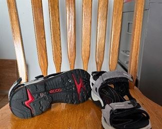Woman’s Ecco sandals (new)