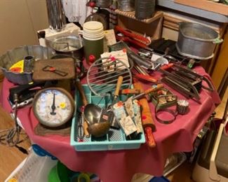 Vintage kitchenwares 