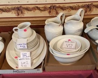 Serving dishes in lots