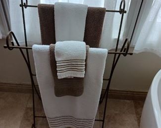 Wrought iron towel rack