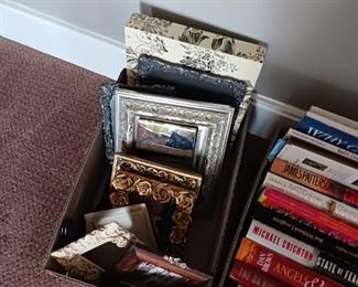High-end quality picture frames