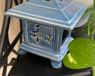 Ceramic Pagoda Tea Light Holder