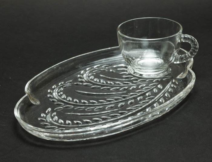 2 Sets 8 Total Vintage Federal Glass Company Homestead Snack Sets