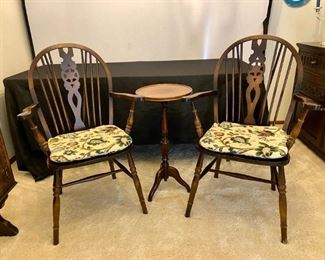 Wooden Windsor Chairs & Side Table
Chairs measure H38 1/2" x W23 1/2" x D20". A few scratches from wear. Table is H28" x W12 1/2"