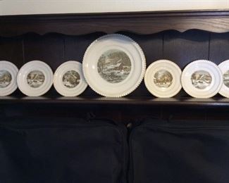 Harkerware Currier & Ives Collectors Plates
From the "A Home in the Wilderness" collection. Includes (1) W10" plate and (6) W6" plates. No chips or cracks