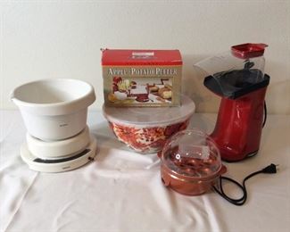 Presto Air Popcorn Maker, Copper Chef Egg Cooker, Apple and Potato Peeler, Krups Kitchen Scale and Bowl, and More
Presto Air Popcorn Maker, Copper Chef Egg Cooker, Apple and Potato Peeler, Krups Kitchen Scale and Bowl, and covered mixing bowl. H 6" x D 11"