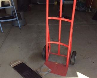 Dolly & More
700 lb hand truck and straight door arm brackets