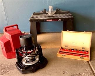 Craftsman Router, Routing Table & Bits
Craftsman router table - #925560; router Model 315-174921; and bit set.