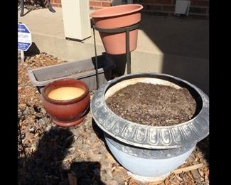 Planters!
Variety of (5) planters including a ceramic donkey H21", red pot, and large gray ceramic pot, H19".