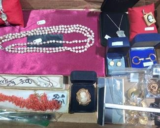 Real pearls, real coral necklace set, old jelery, sterling, etc
