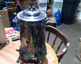 Double sided victorian samavor w wood handles