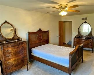 Antique Victorian  Full bedroom set