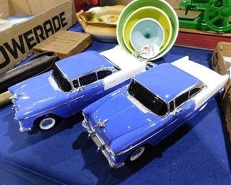 Ceramic '57 Chevy car