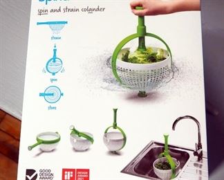 Dreamfarm Spina Spin-And-Strain Colanders, Qty 4