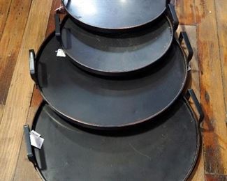 Melrose International 16" Round Serving Trays, Qty 2, And 20" Round Serving Trays, Qty 2