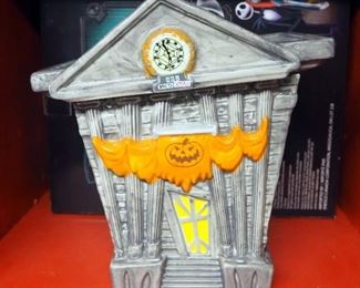 Bioworld Disney's Tim Burton The Night Before Christmas Drinking Glasses, Qty 4 Sets, Sculpted Mugs, Cookie Jar, And Salt And Pepper Shakers, Qty 4