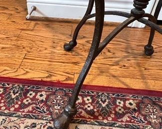 Table iron horse heads and hooves Hoof 