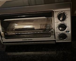 Toaster oven black and decker 