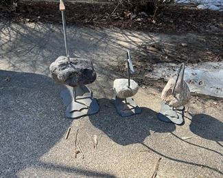 Geese yard decor