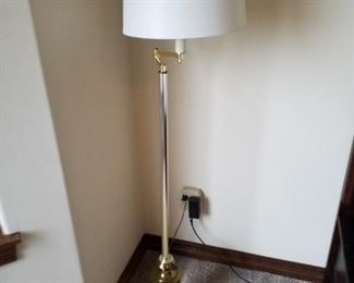 Standing lamp
