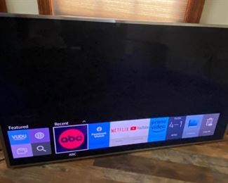 Samsung 54in 4K Smart TV