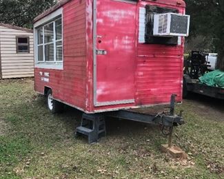 Nice catering trailer, the owners used this up till just couple of years ago, just needs to be painted