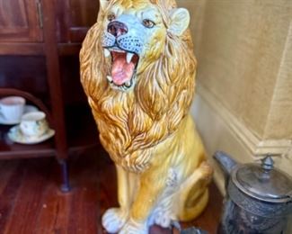 Italian ceramic lion