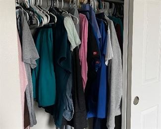 Womens scrubs XL some New 