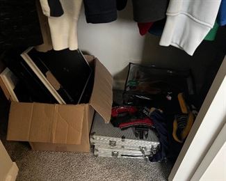 New Poker Chips in case 