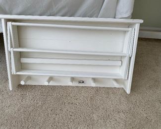 Brand new Ballard Designs expandable accordion drying rack