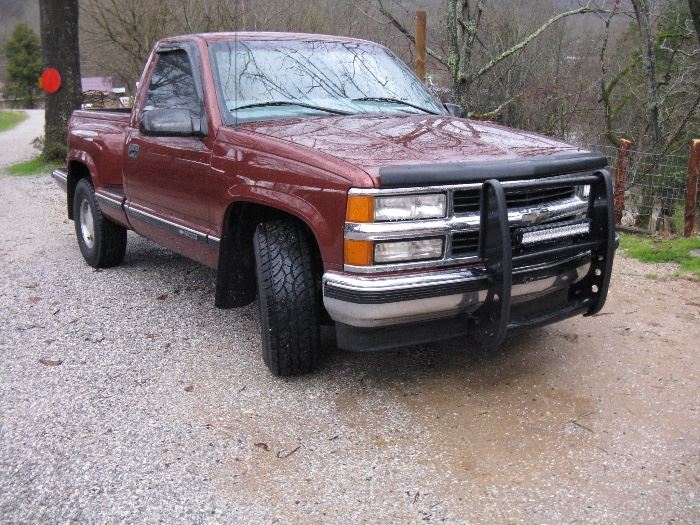 1998 Chevy Cheyenne short bed stepside